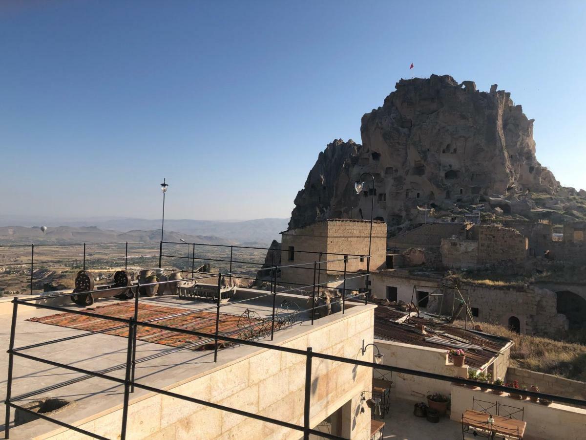Ikarus Cappadocia Hotel Uchisar Exterior photo